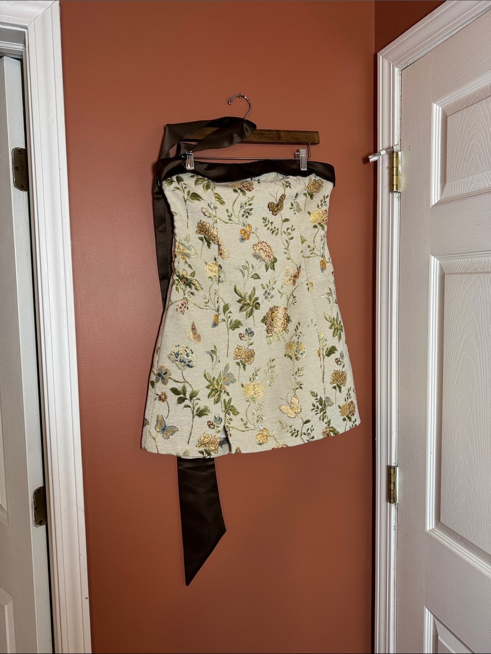 NWOT Cider Cream Floral Embroidered Strapless Dress with Gold Accents